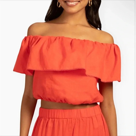 Trina Turk Out of Office Terrace off the shoulder blouse - Picture 1 of 6